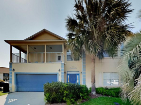 Dominica at Port-O-Call, Destin
